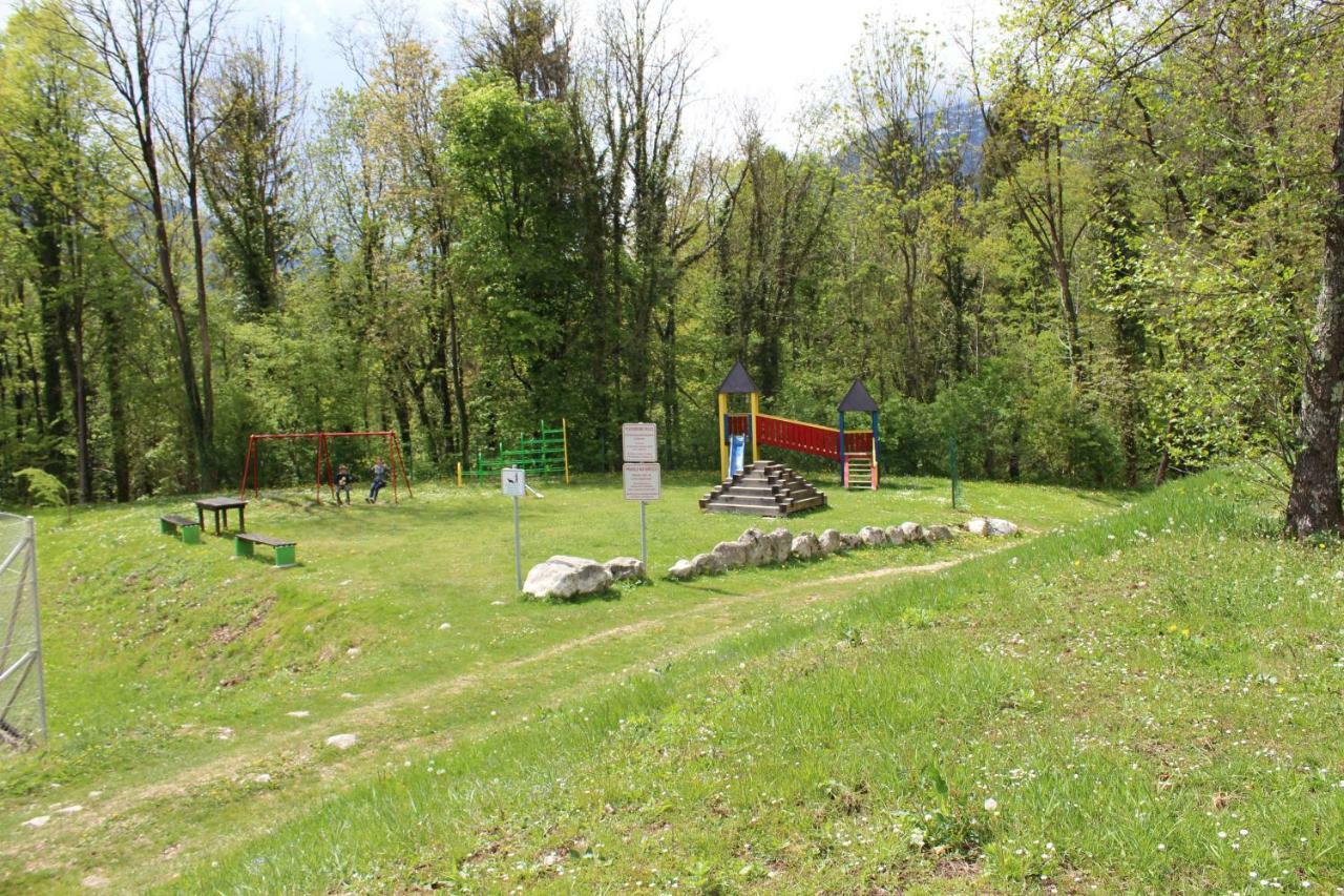 Apbovec Bovec Exterior foto